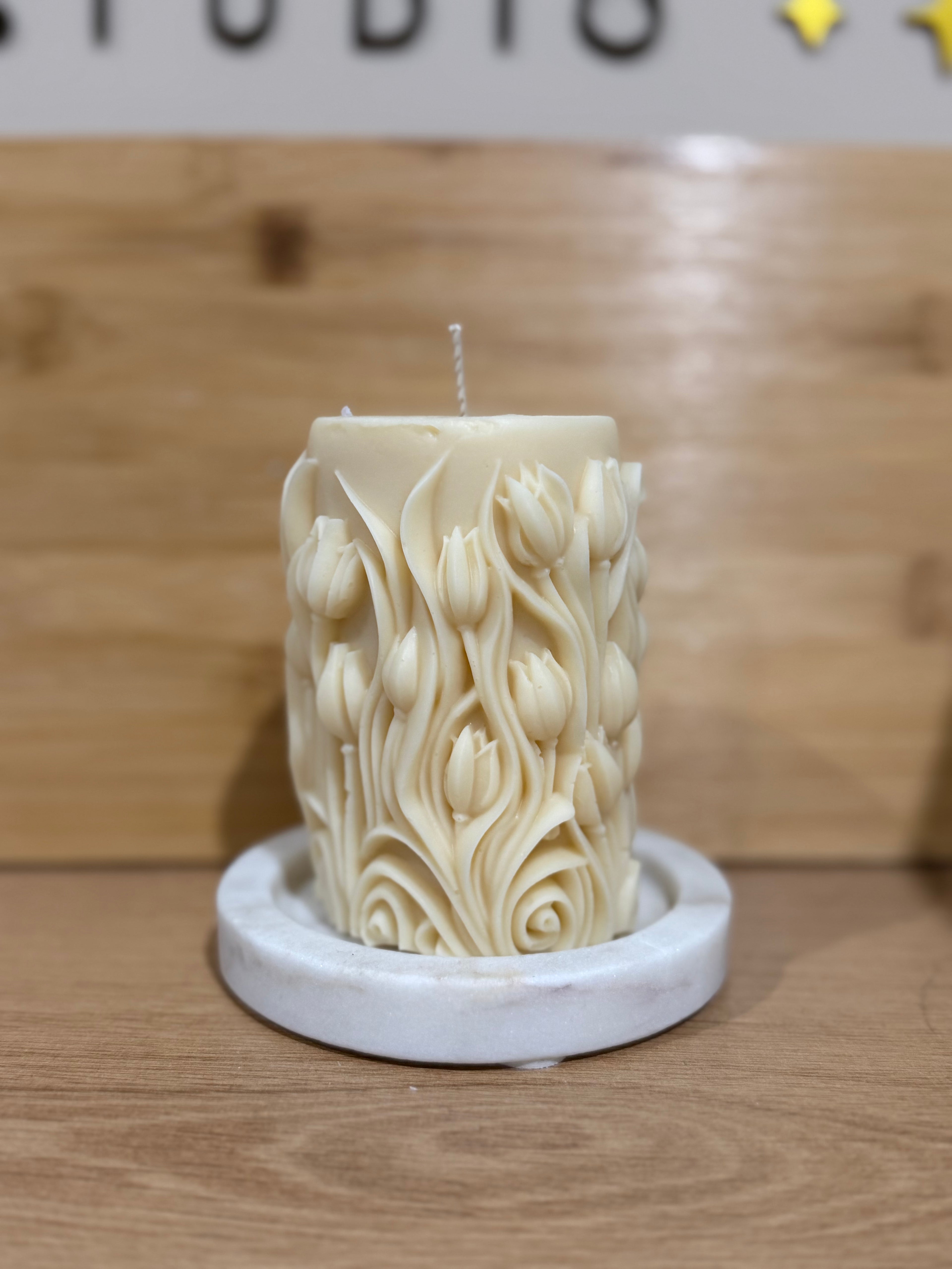 Tall Swirled Tulips Pillar Candle